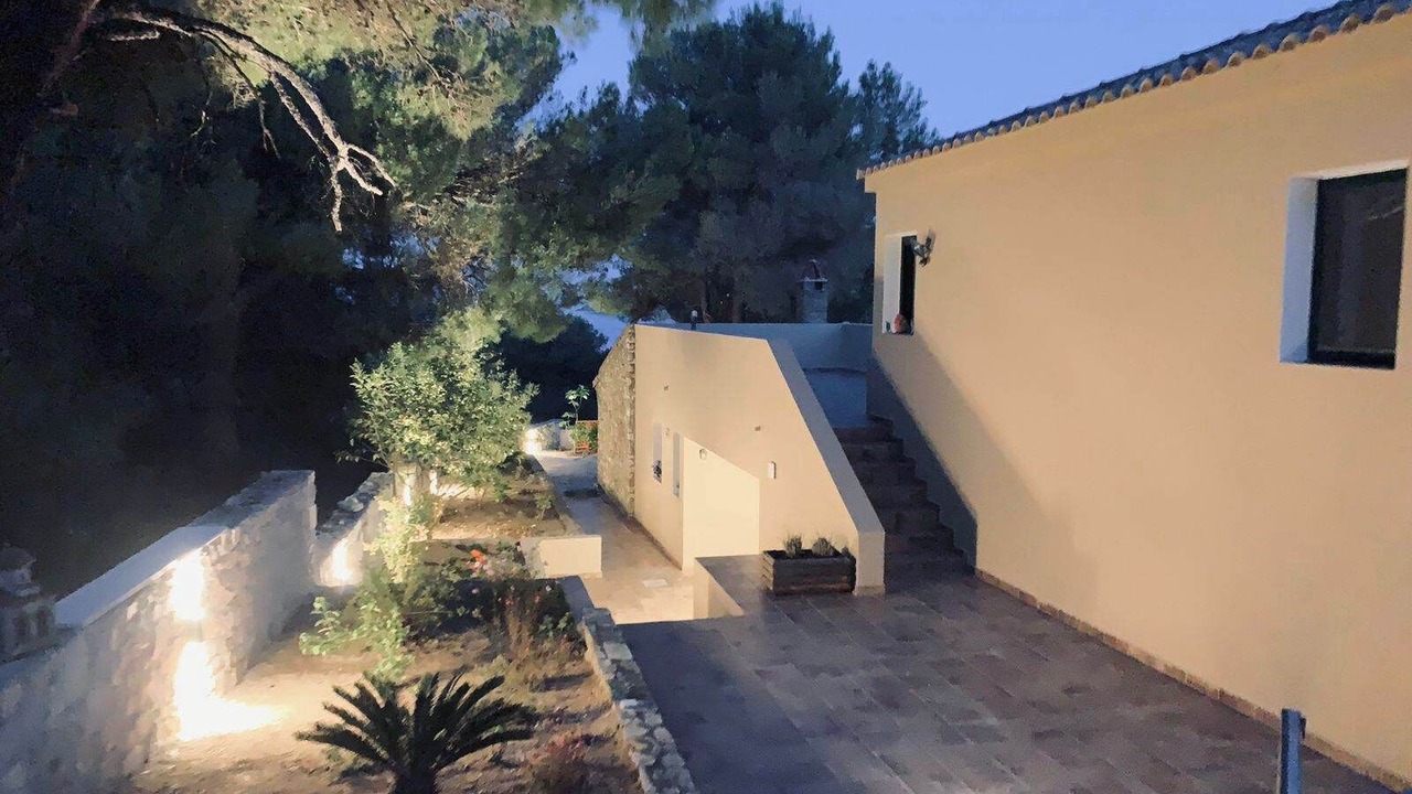 Photo of Outdoor in Achladies