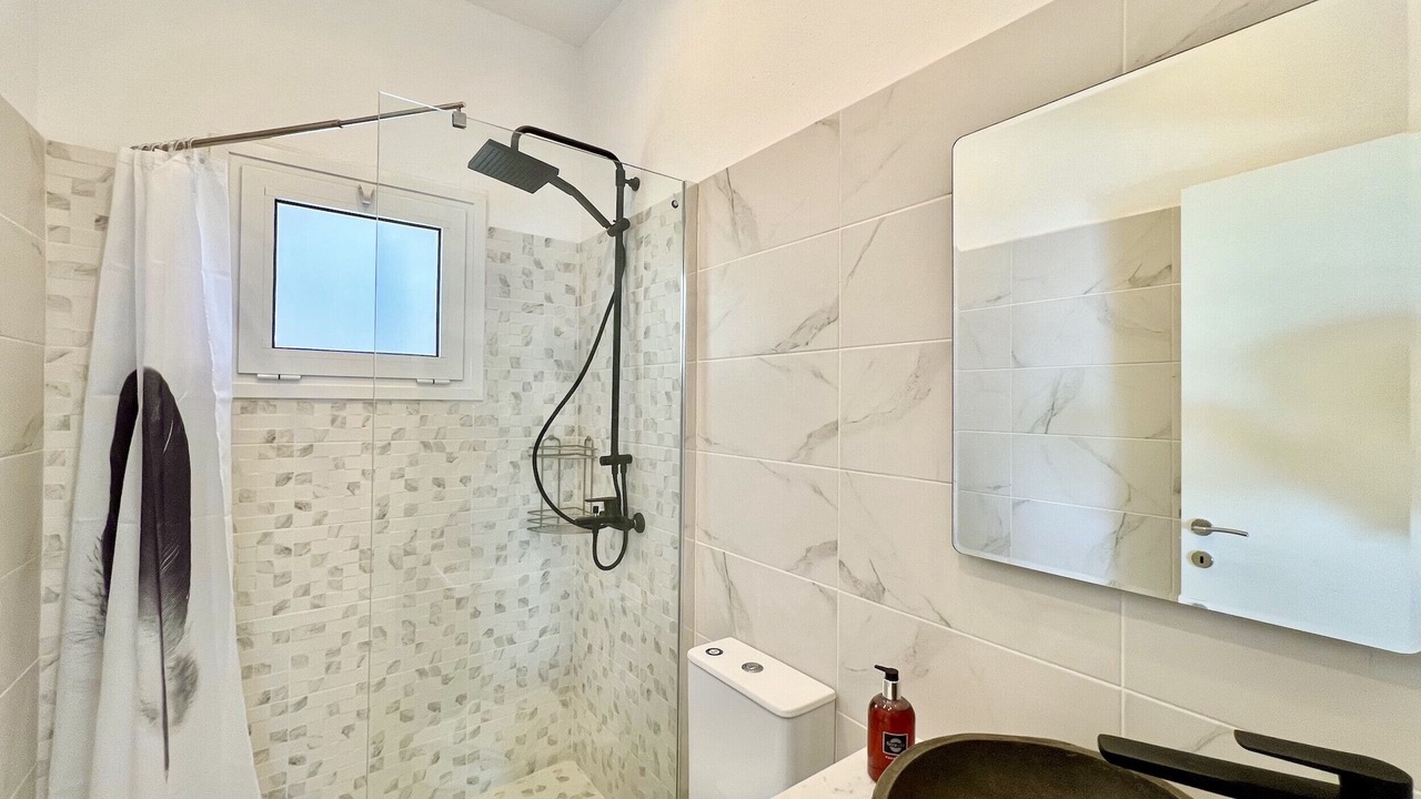 Photo of Bathroom in Barbati