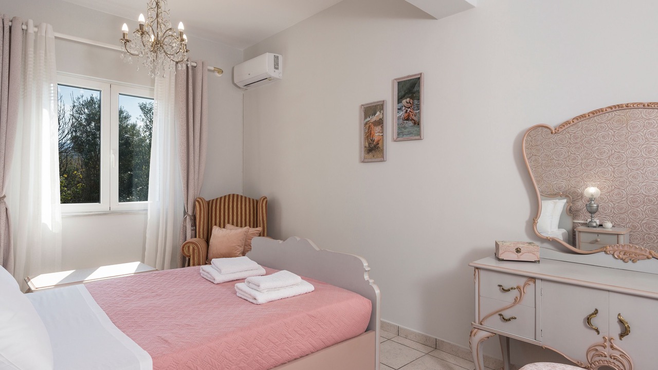 Photo of Bedroom in Agia Marina
