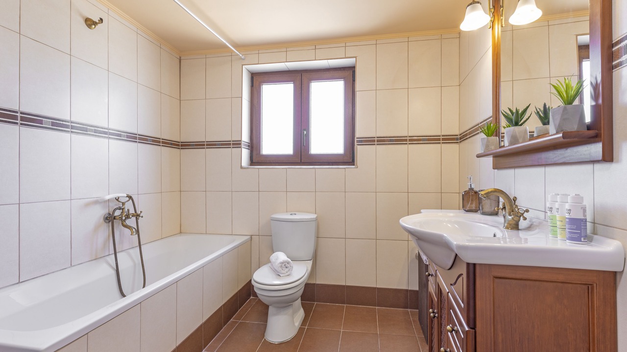 Photo of Bathroom in Kamiros