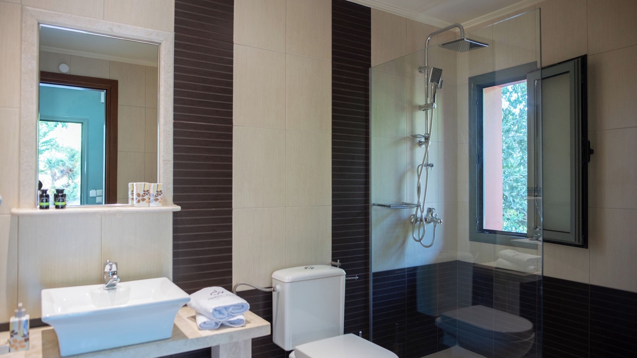 Photo of Bathroom in Eleios-Pronnoi