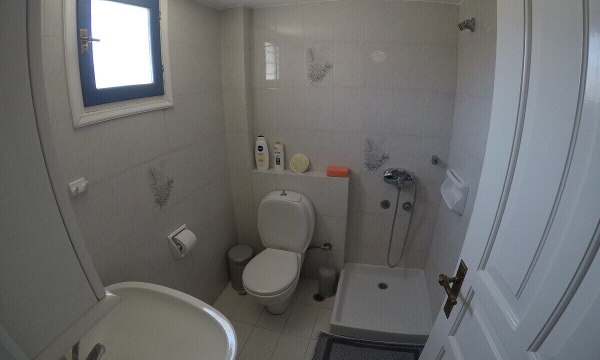 Photo of Bathroom in Panormos