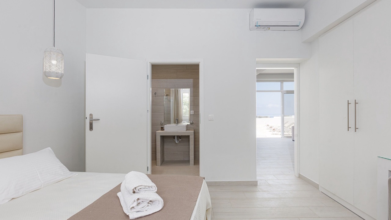 Photo of Bedroom in Mariou