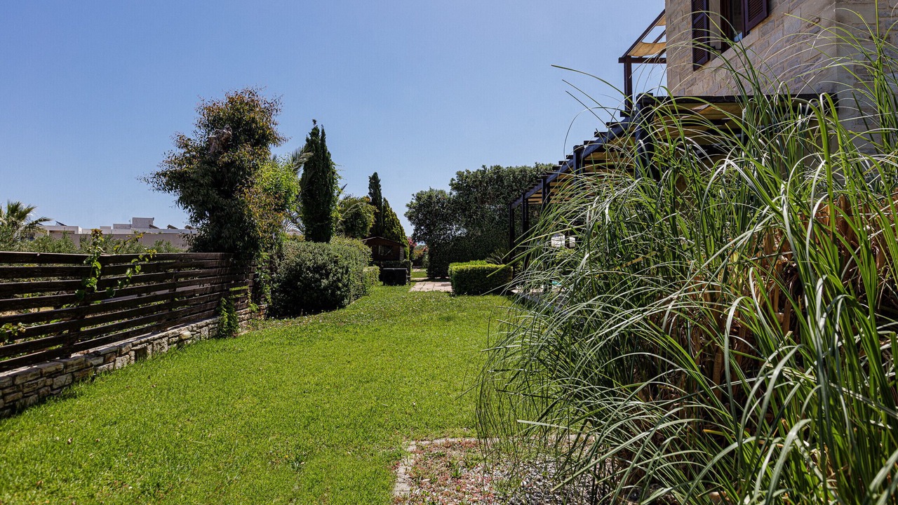 Photo of Outdoor in Adelianos Kampos