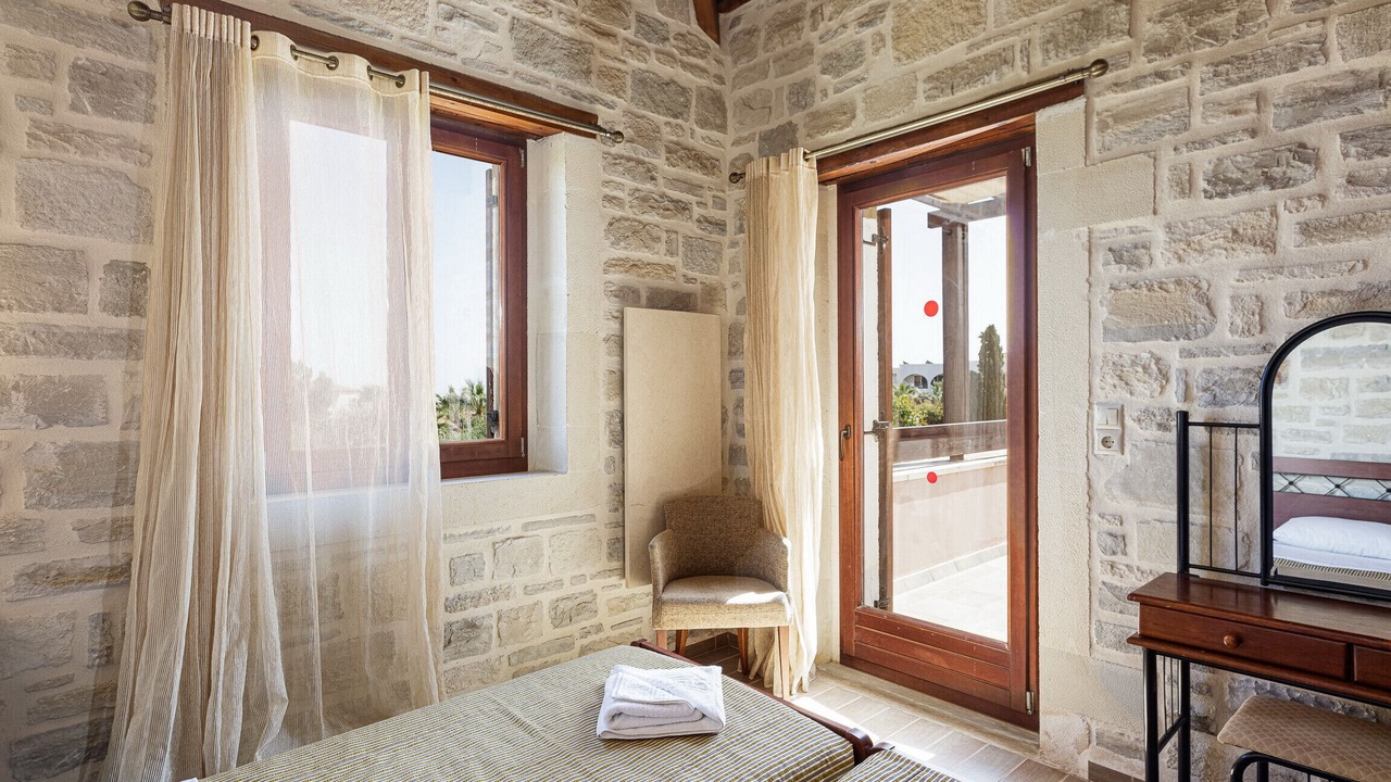 Photo of Outdoor in Adelianos Kampos