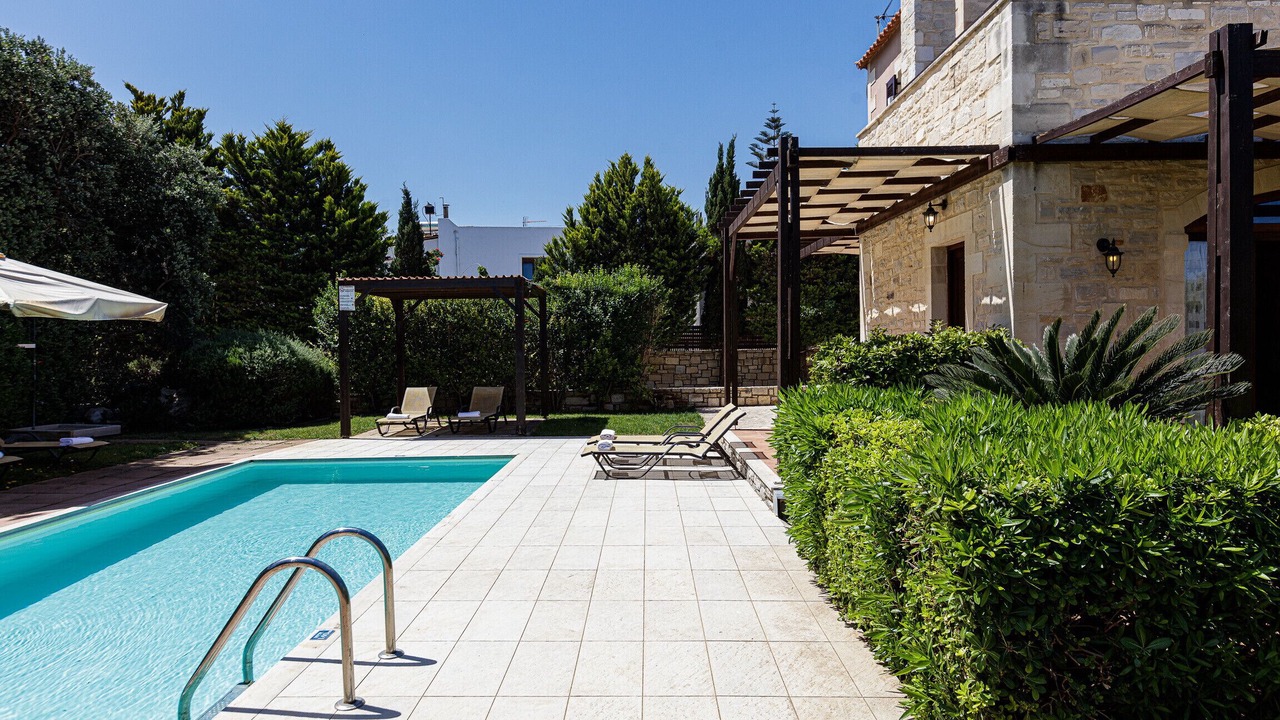 Photo of Outdoor in Adelianos Kampos