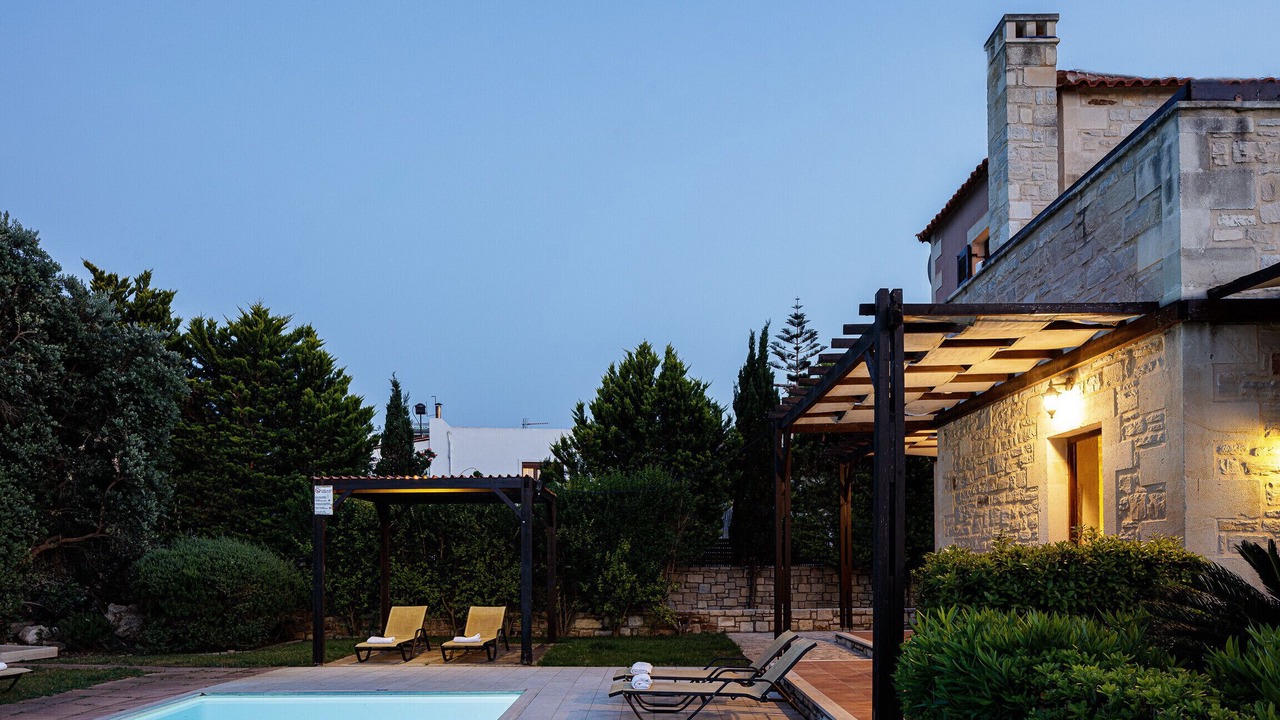Photo of Outdoor in Adelianos Kampos