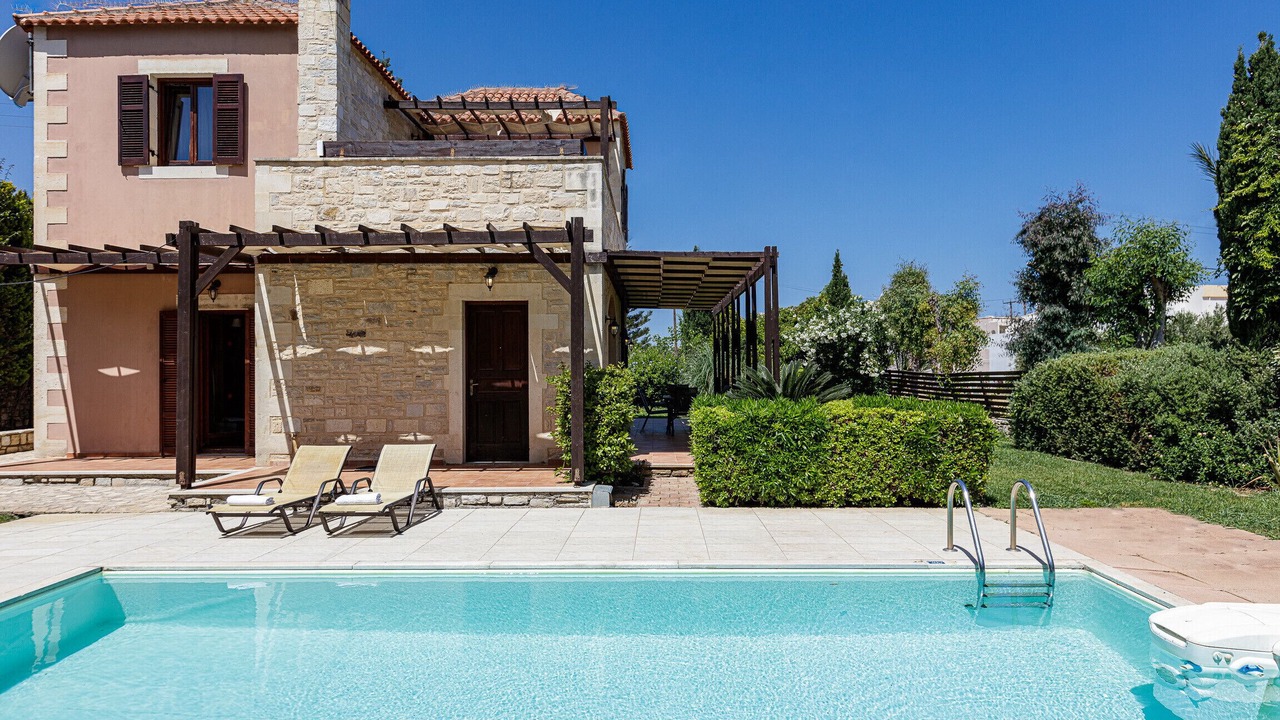 Photo of Outdoor in Adelianos Kampos