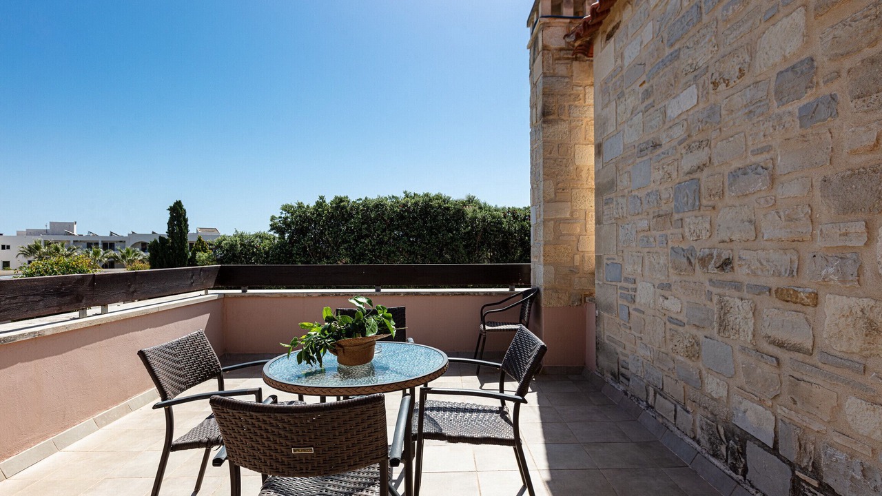 Photo of Patio Balcony in Adelianos Kampos