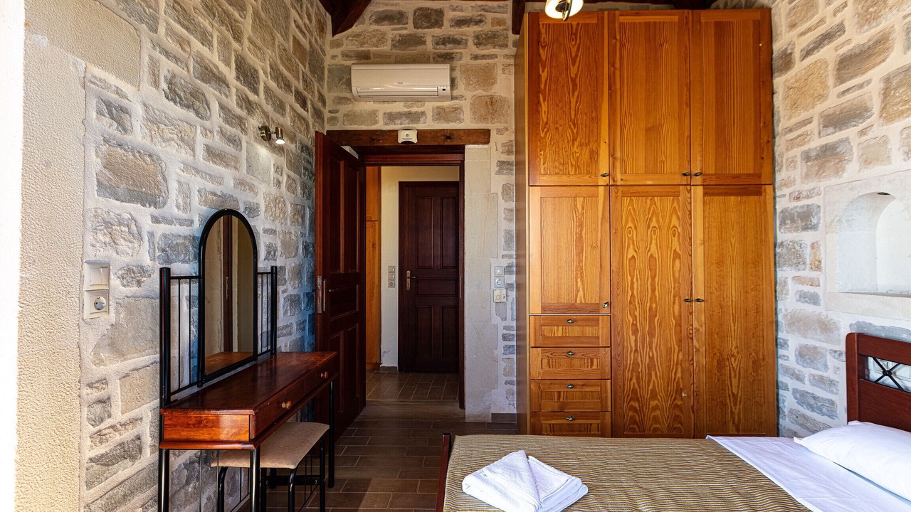 Photo of Outdoor in Adelianos Kampos
