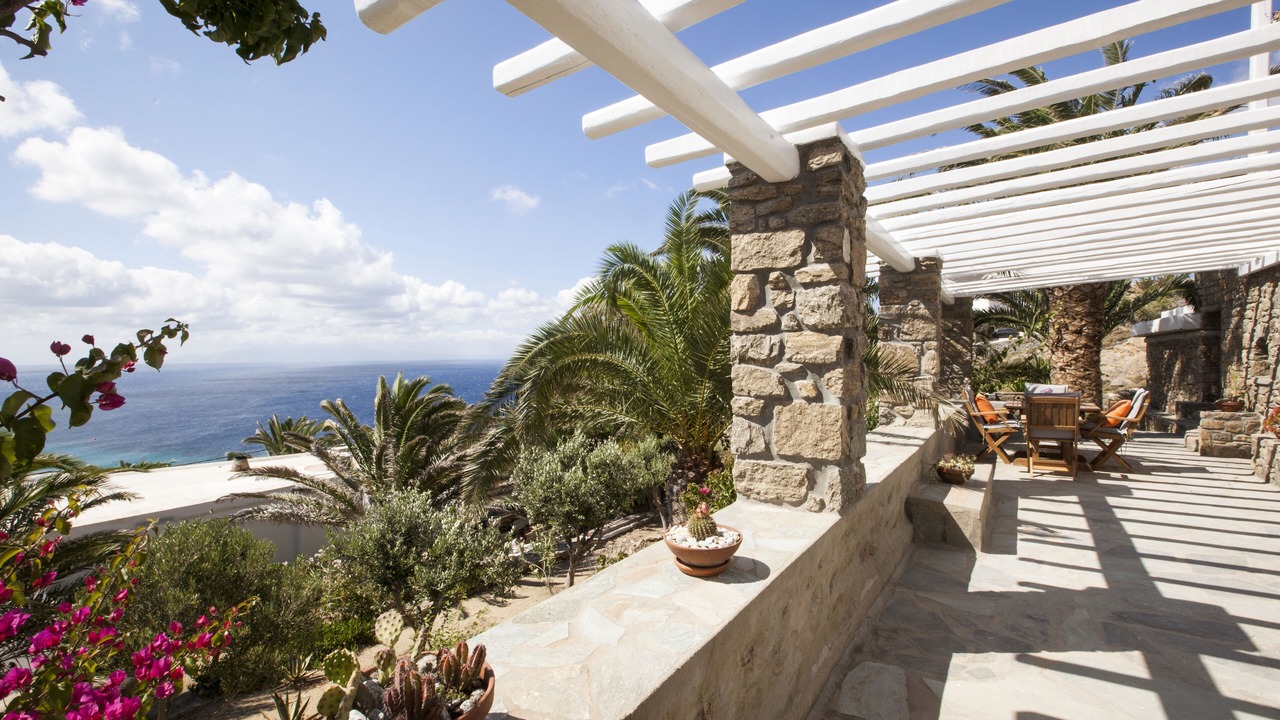 Photo of Outdoor in Elia