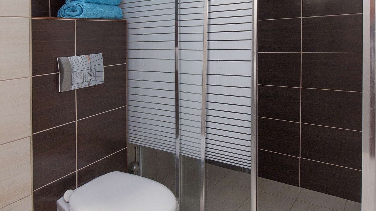 Photo of Bathroom in Polichrono