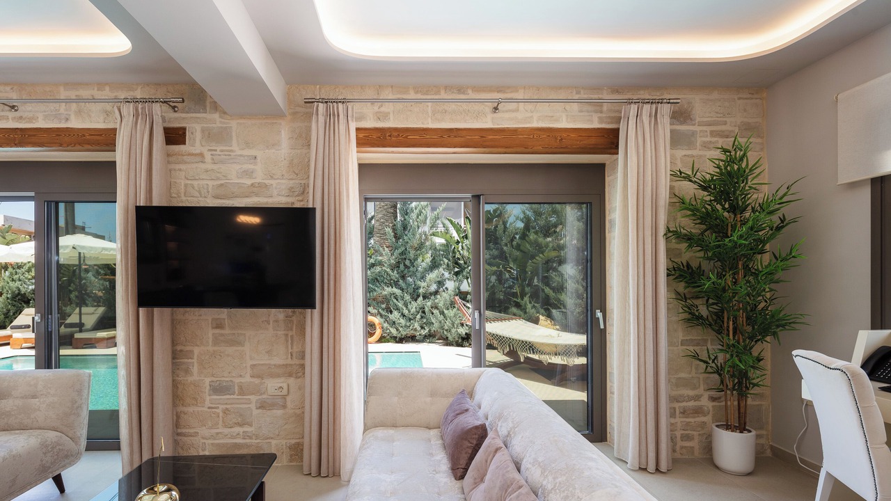 Photo of Outdoor in Platanes
