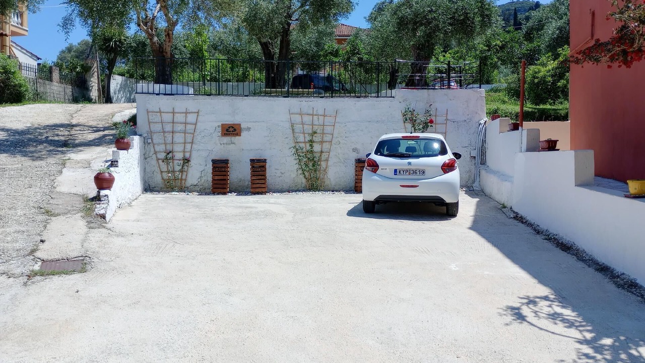 Photo of Outdoor in Agia Pelagia Chlomou