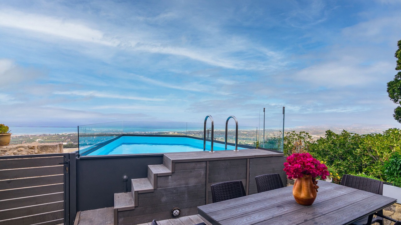 Photo of Outdoor in Maroulas