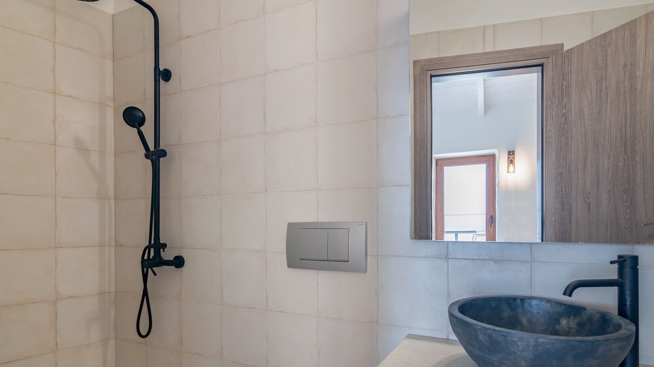 Photo of Bathroom in Maroulas