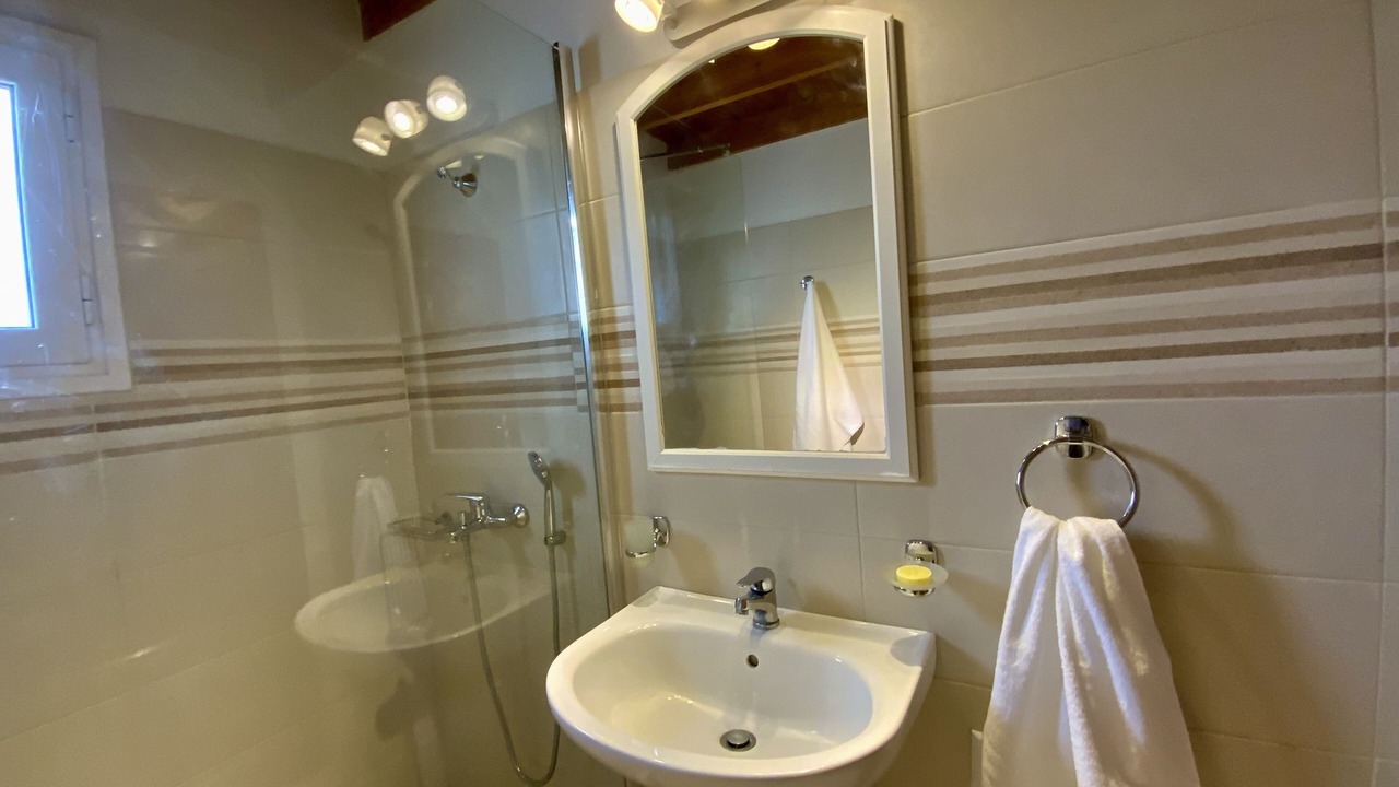 Photo of Bathroom in Katsarou