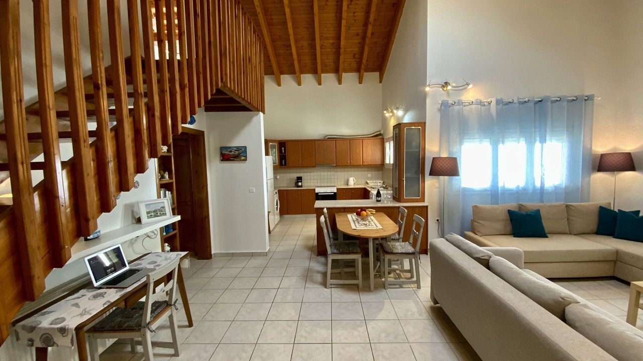 Photo of Livingroom in Katsarou