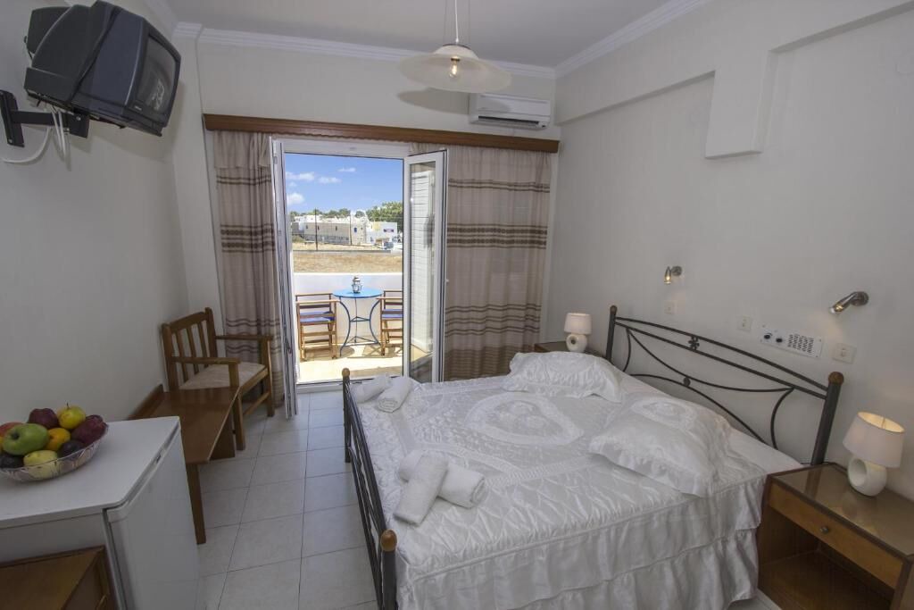 Photo of Bedroom in Perissa