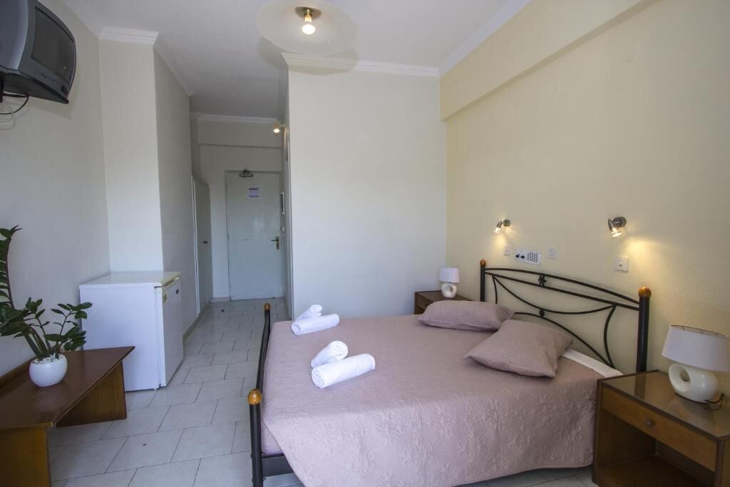 Photo of Bedroom in Perissa
