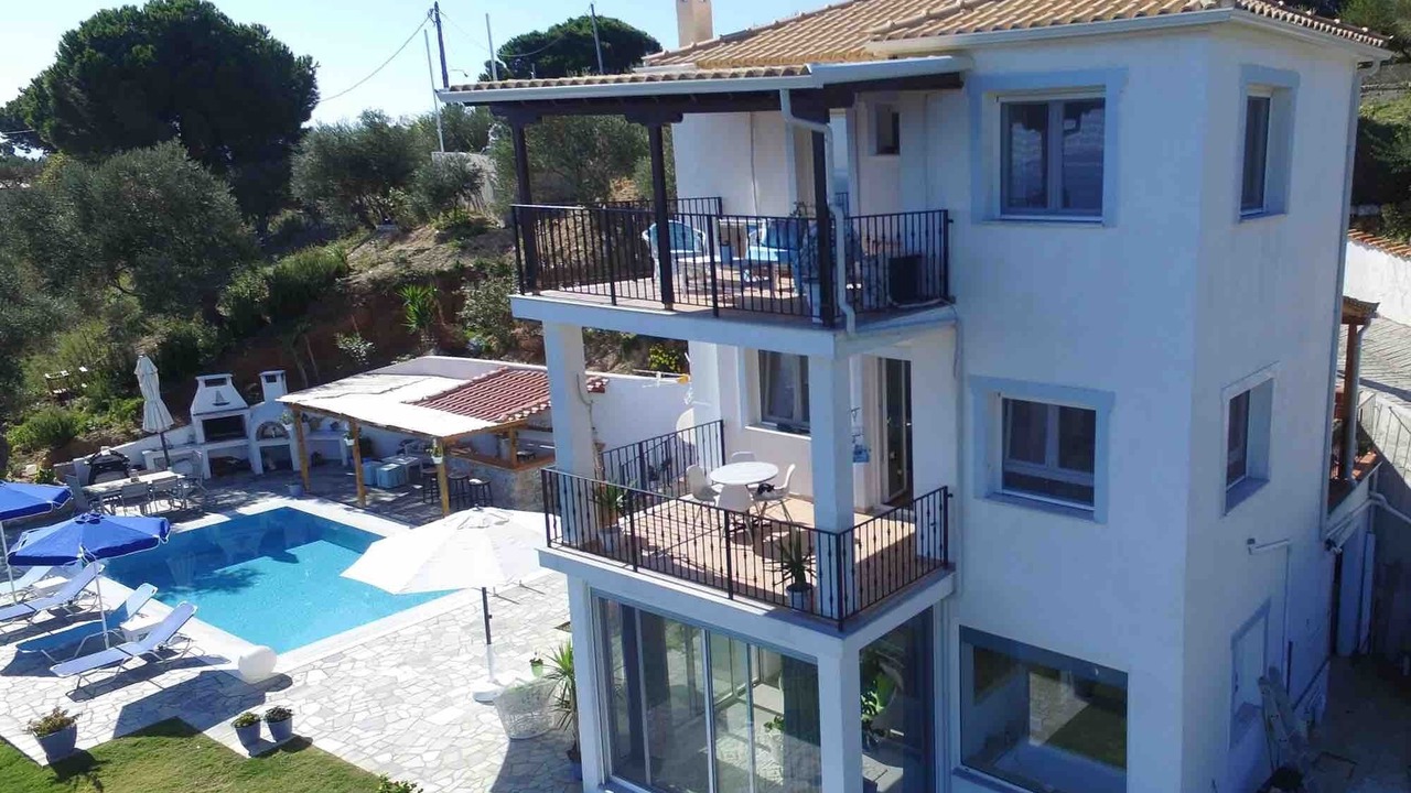 Photo of Outdoor in Katsarou