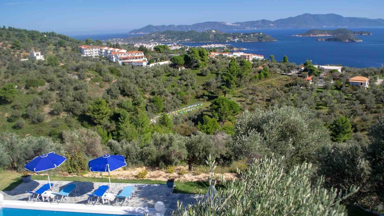 Photo of Outdoor in Katsarou