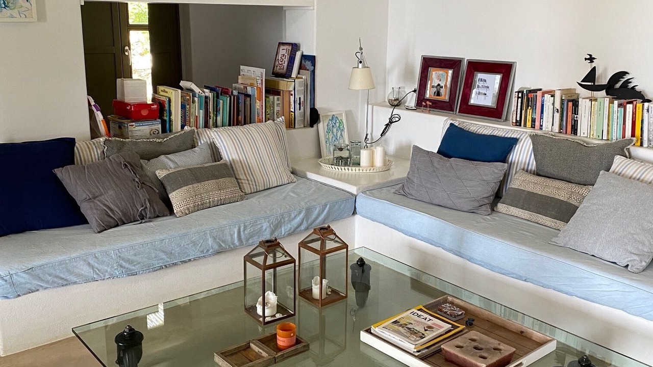 Photo of Livingroom in Tholaria
