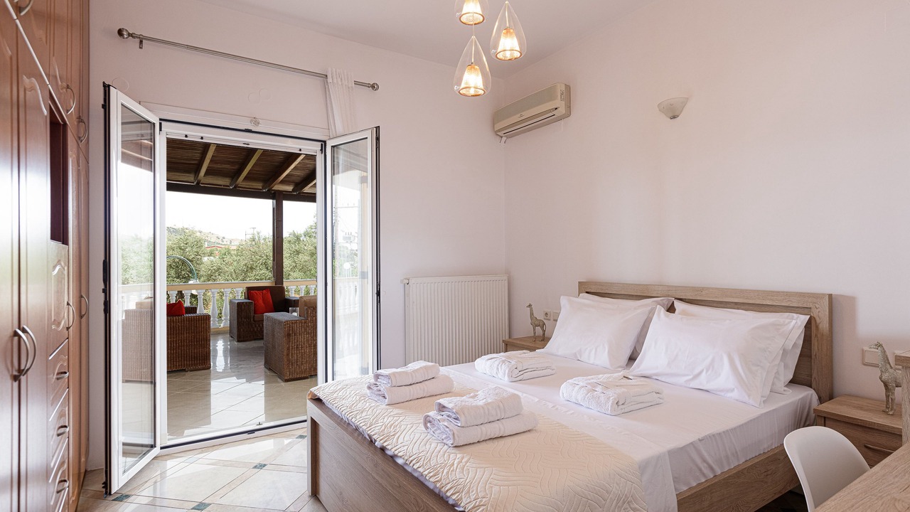 Photo of Bedroom in Panormos