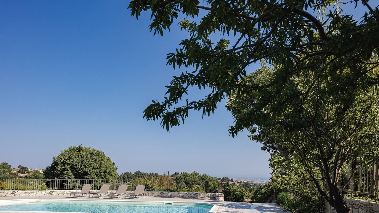 Photo of Outdoor in Margarites