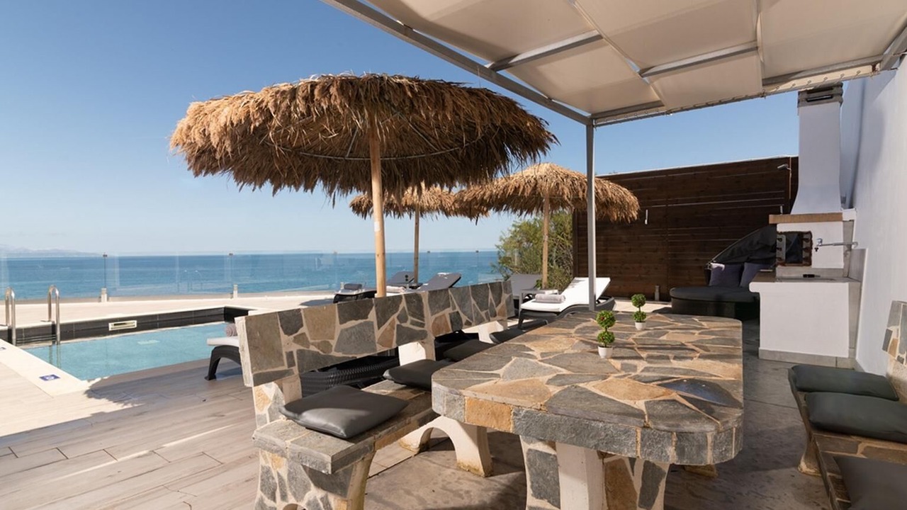 Photo of Outdoor in Neromilos