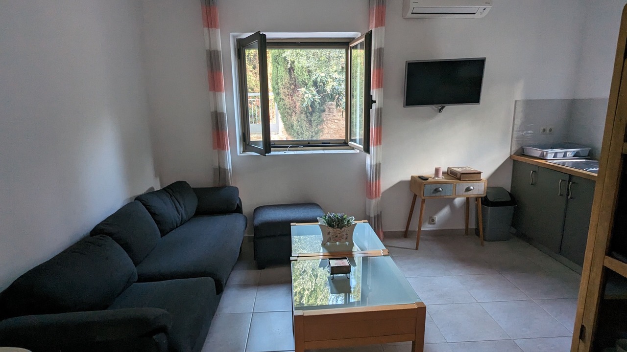 Photo of Livingroom in Kardamyli