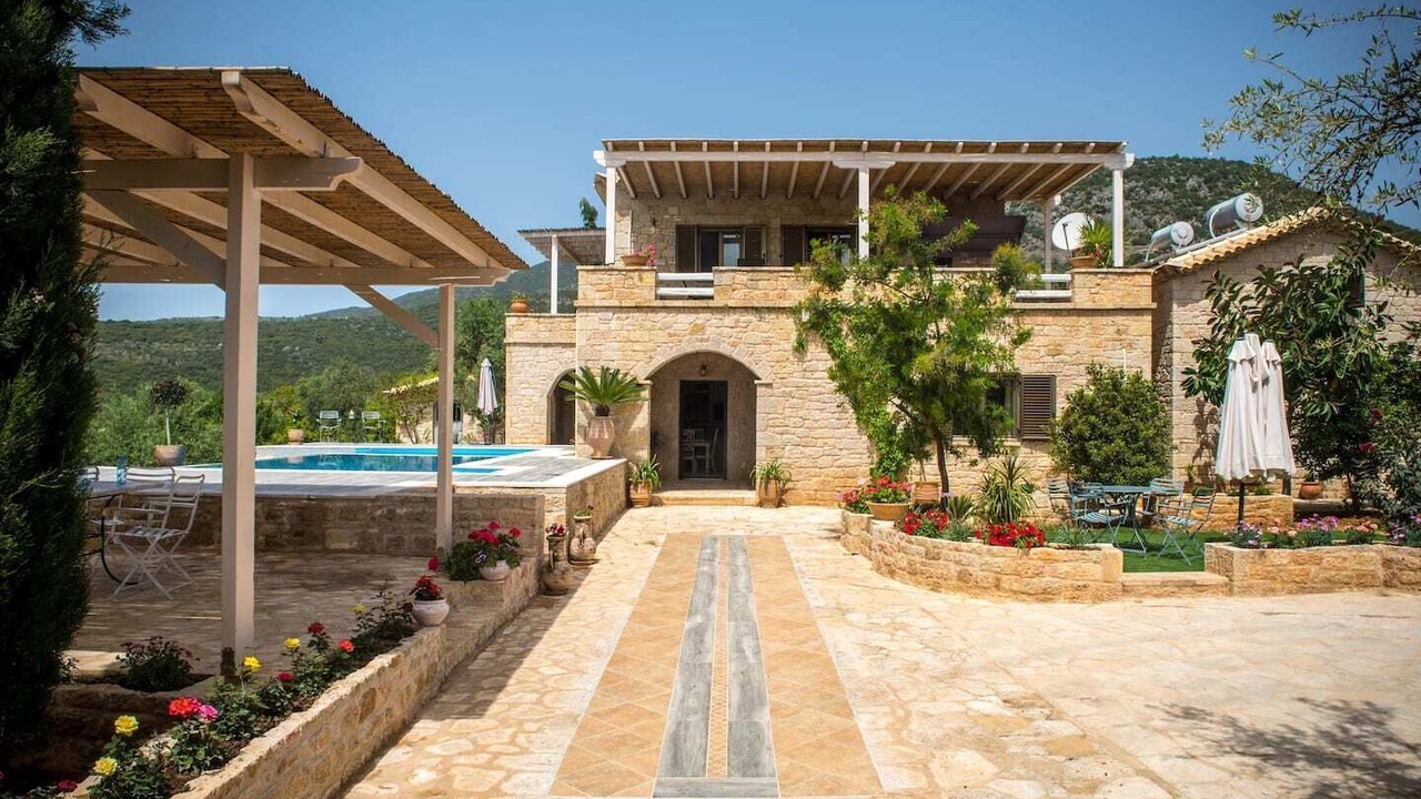 Photo of Patio Balcony in Kardamyli