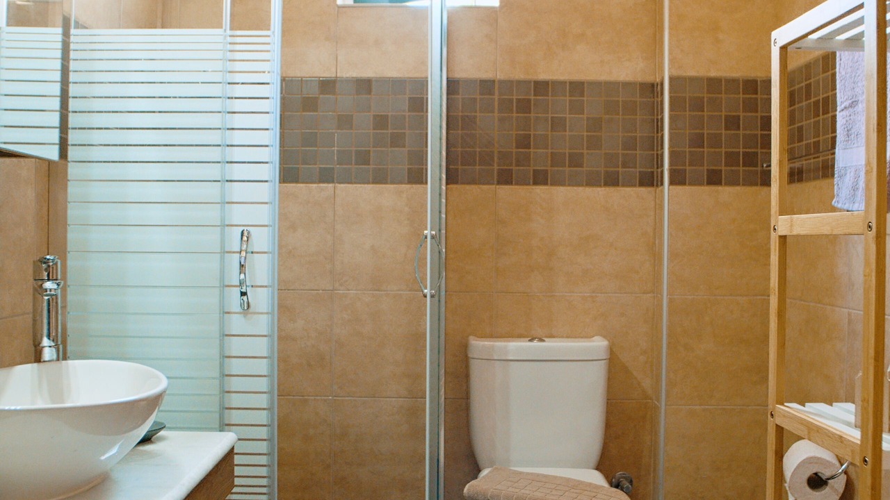 Photo of Bathroom in Plaka
