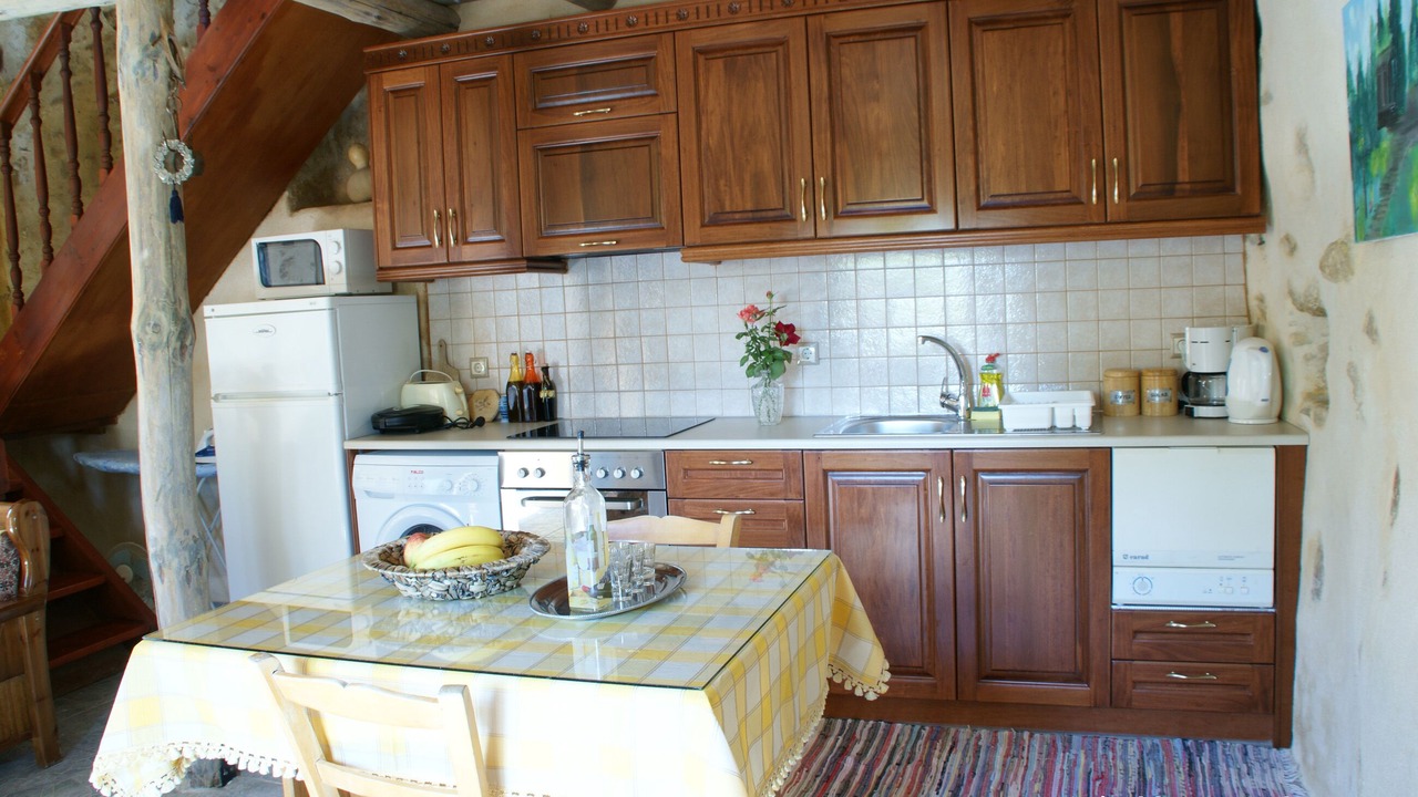 Photo of Kitchen in Pyrgos Psilonerou