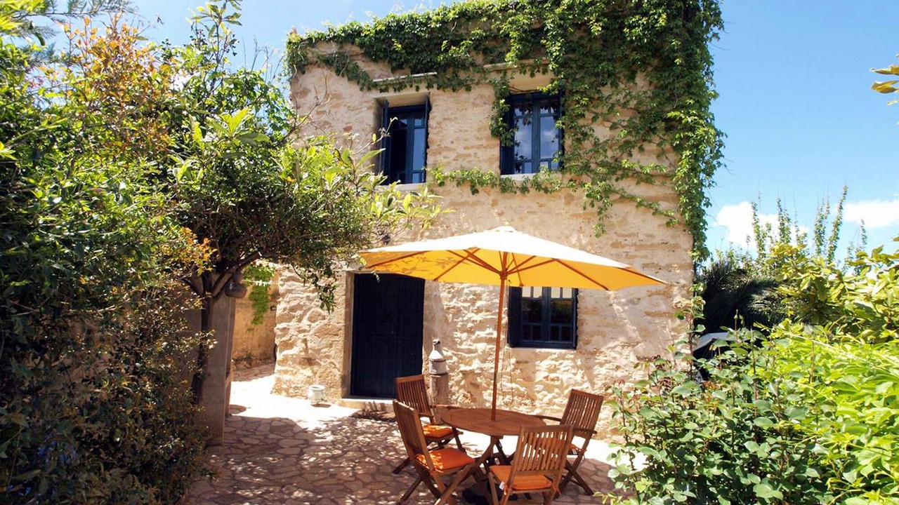 Photo of Outdoor in Pyrgos Psilonerou