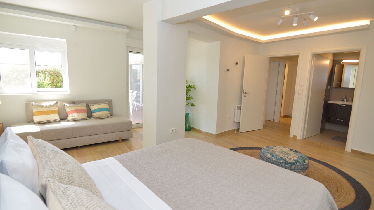 Photo of Bedroom in Vouliagmeni