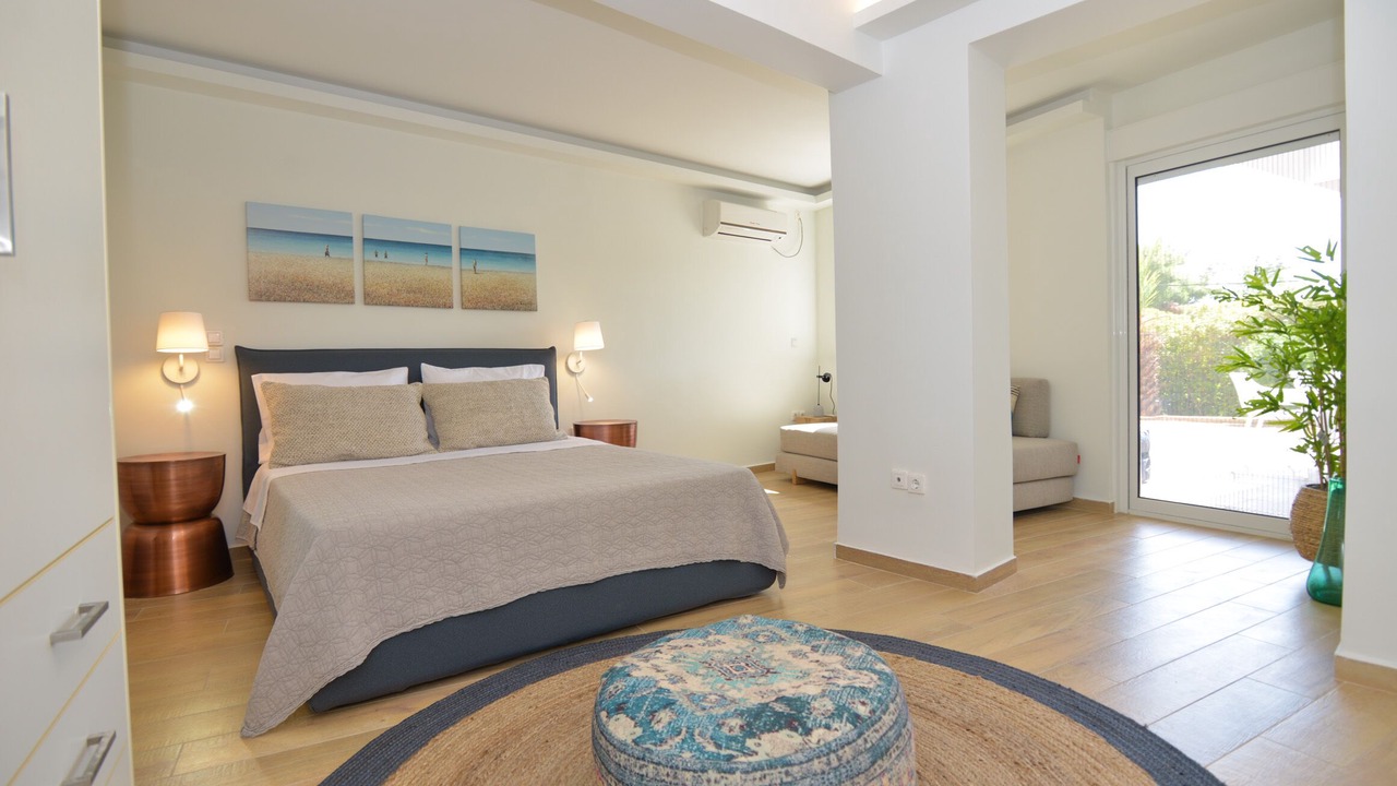 Photo of Bedroom in Vouliagmeni