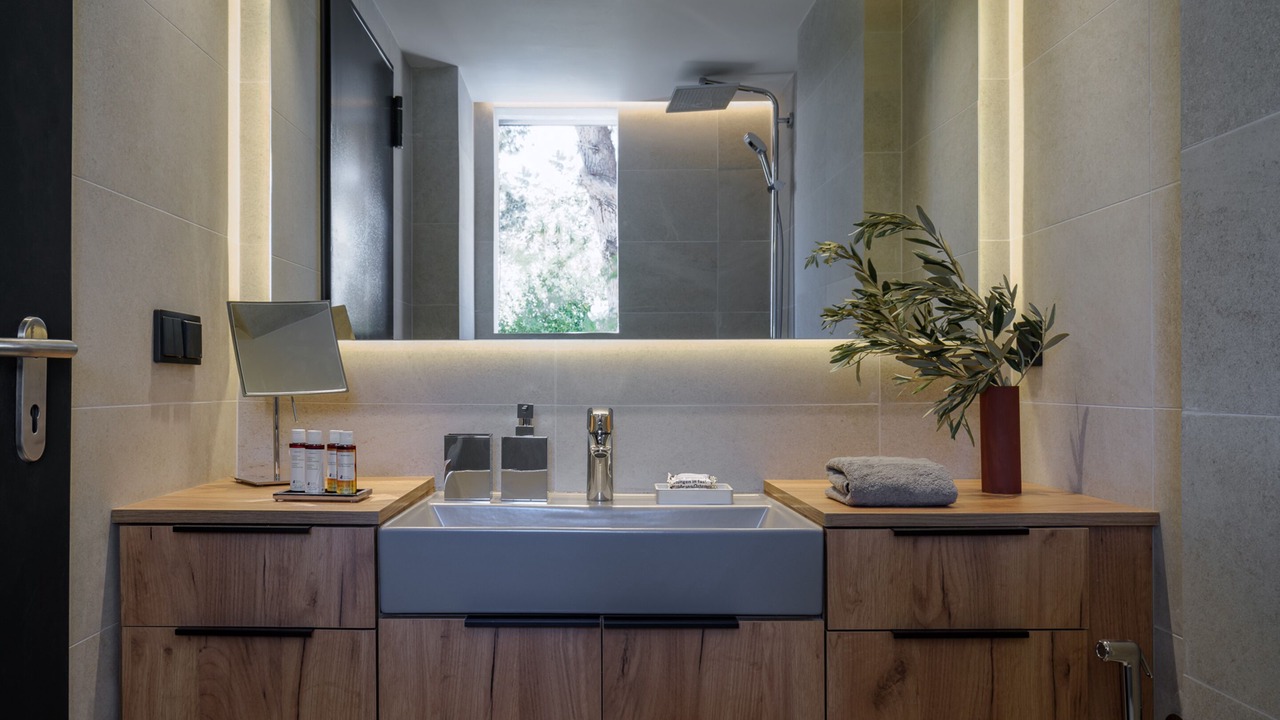 Photo of Bathroom in Anavyssos