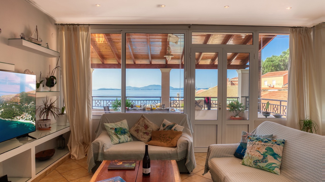 Photo of Livingroom in Katavolos