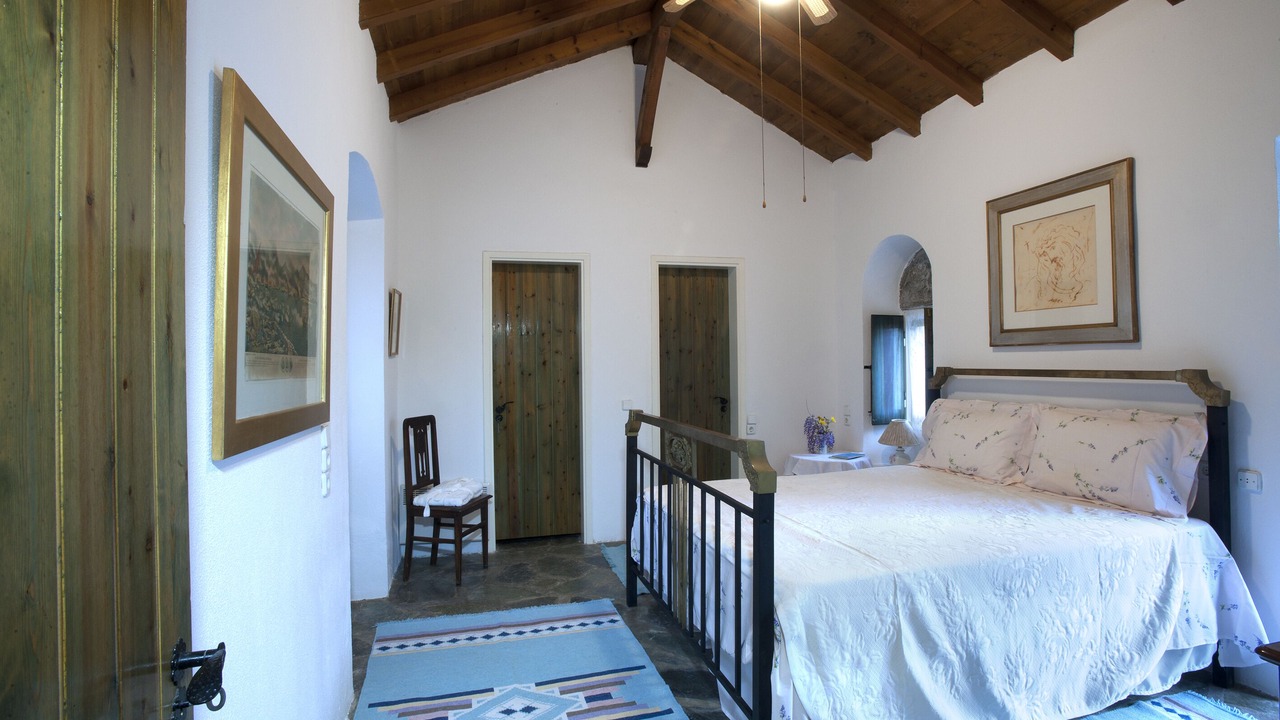 Photo of Bedroom in Skroponeria