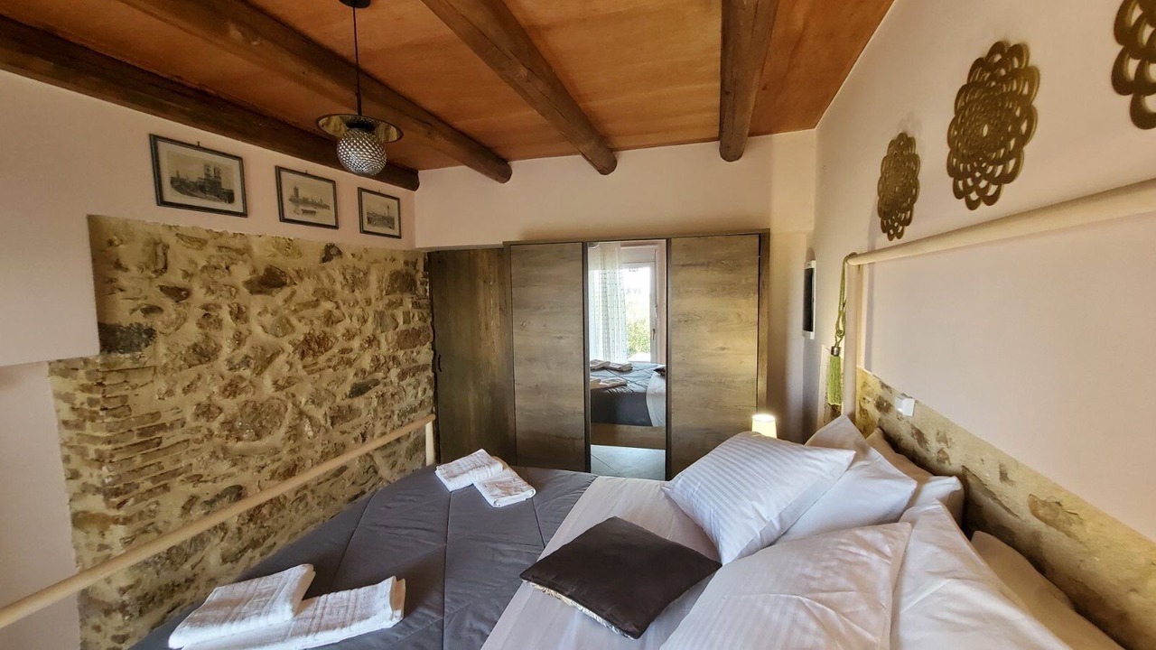Photo of Bedroom in Maleme