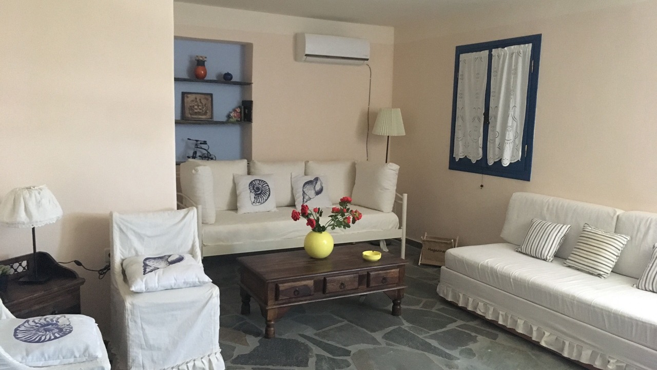 Photo of Livingroom in Agios Sostis