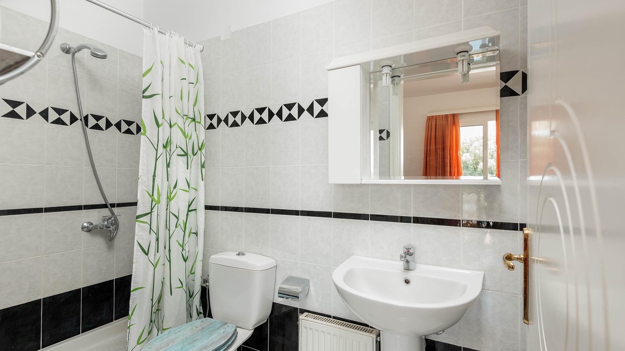 Photo of Bathroom in Kallithea