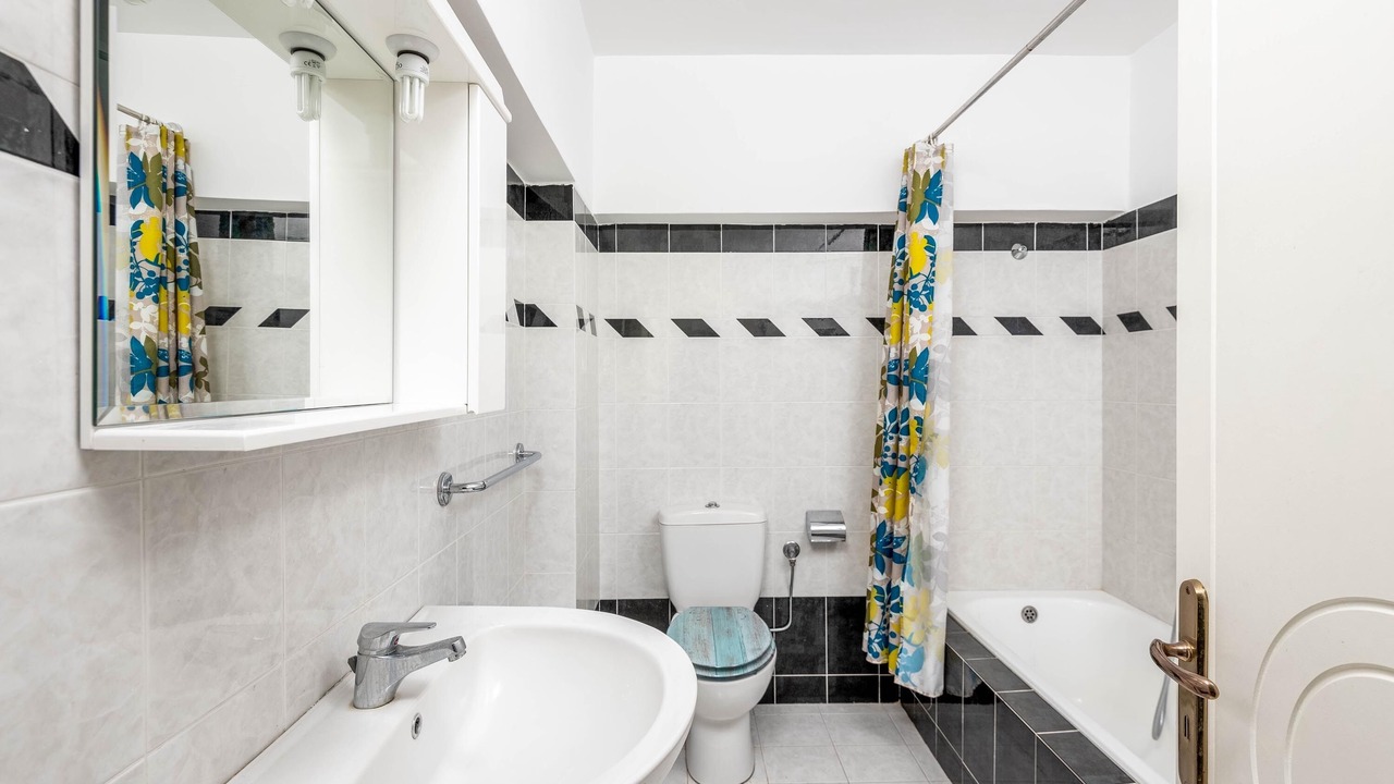 Photo of Bathroom in Kallithea