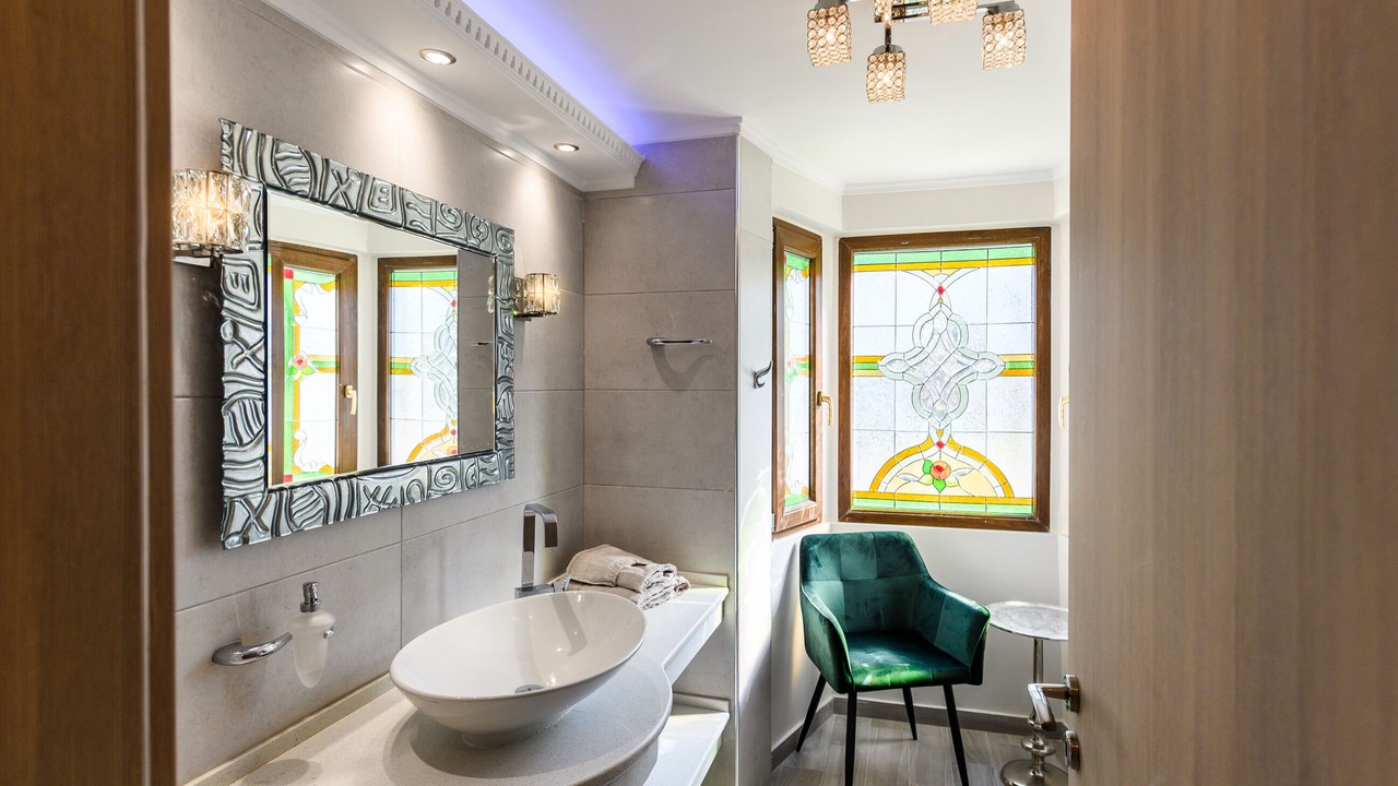 Photo of Bathroom in Psathopirgos