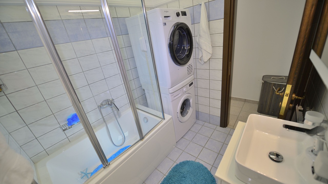 Photo of Bathroom in Platanos