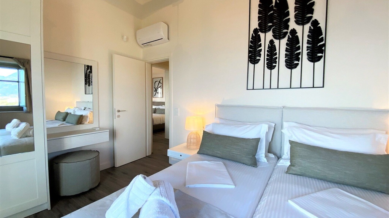 Photo of Bedroom in Lefktron