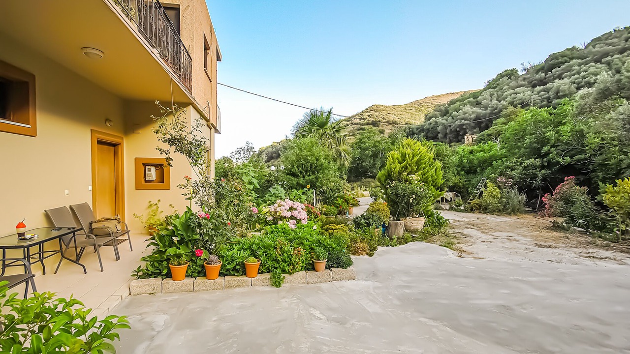 Photo of Patio Balcony in Livadia