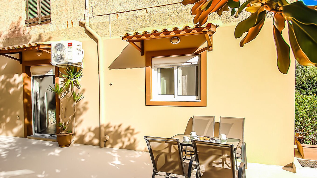 Photo of Outdoor in Livadia