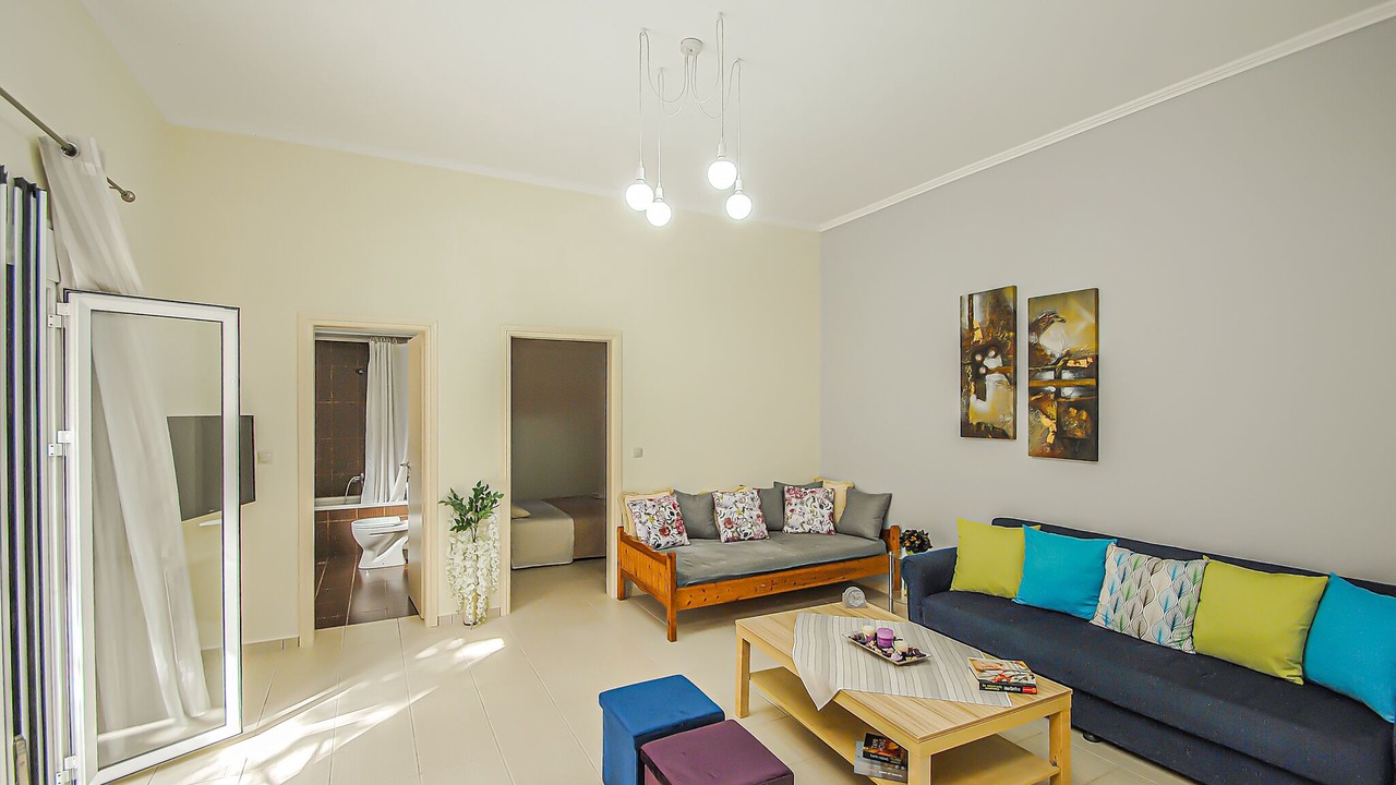 Photo of Livingroom in Livadia